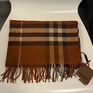 NEW! Burberry Cashmere scarf